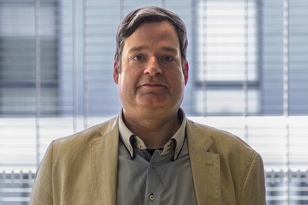 Prof. Dr Robert Geise Prof. Dr Robert Geise