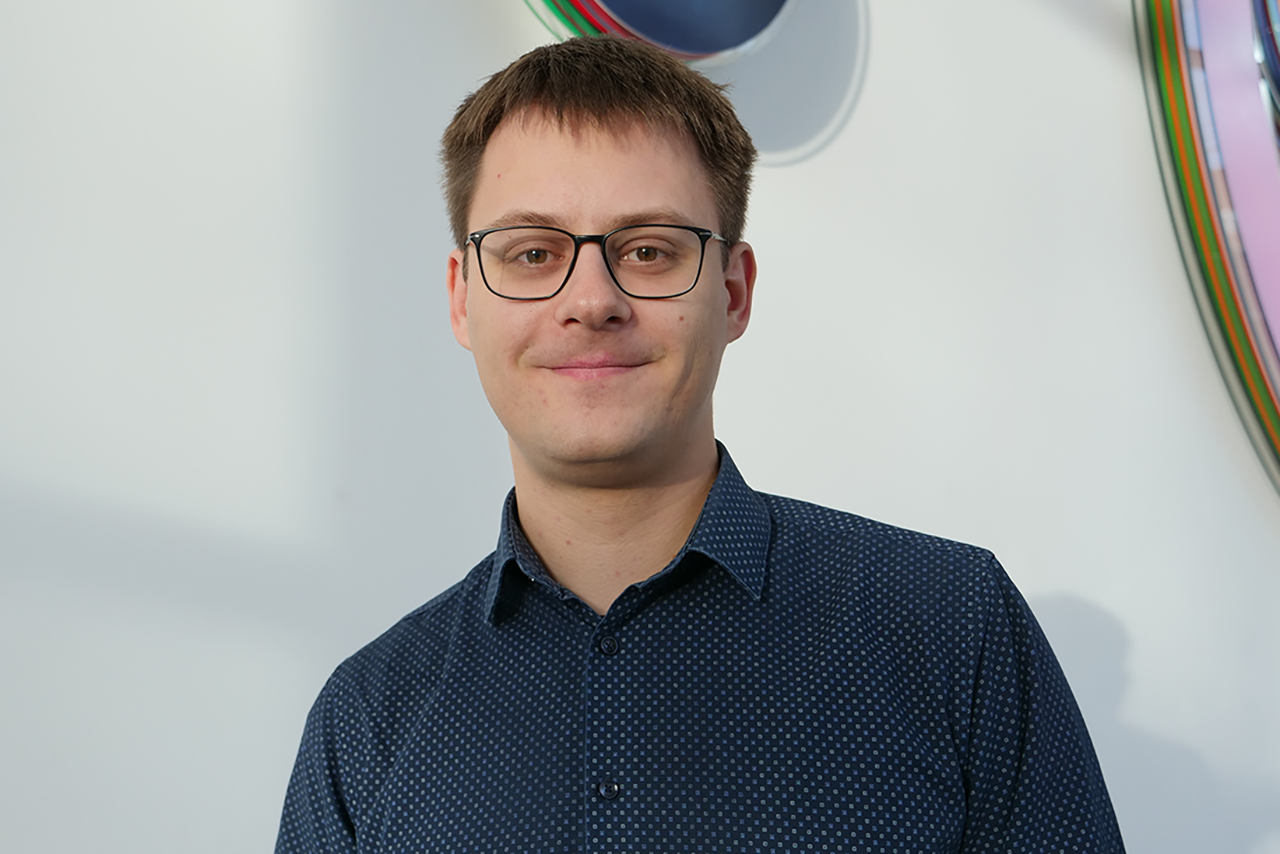 Portrait photo—if a link is provided, it leads to the person's website
