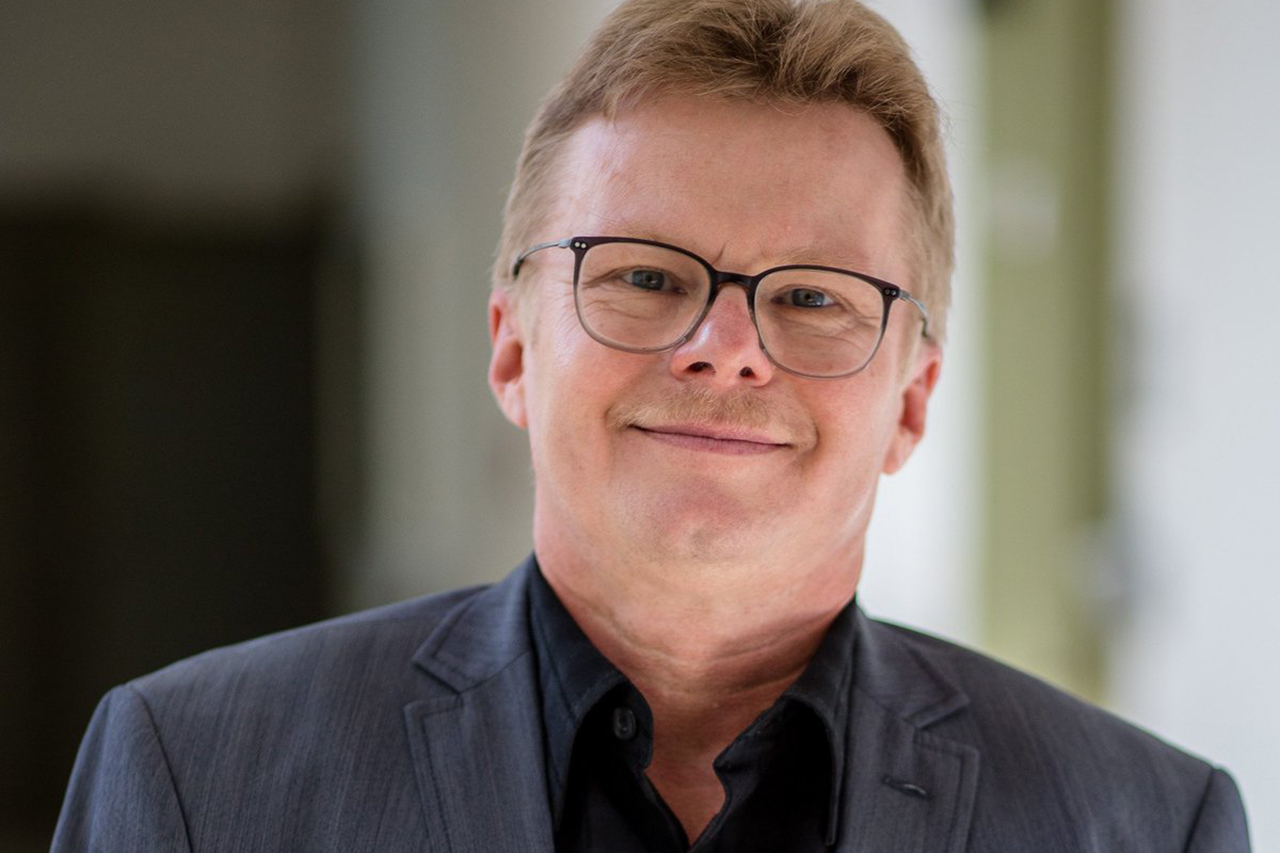 Portraitfoto - wenn Link vorhanden, führt dieser zur Website der Person
