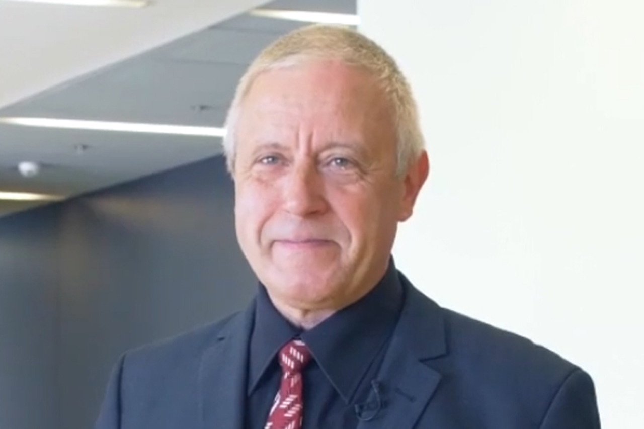 Portraitfoto - wenn Link vorhanden, führt dieser zur Website der Person