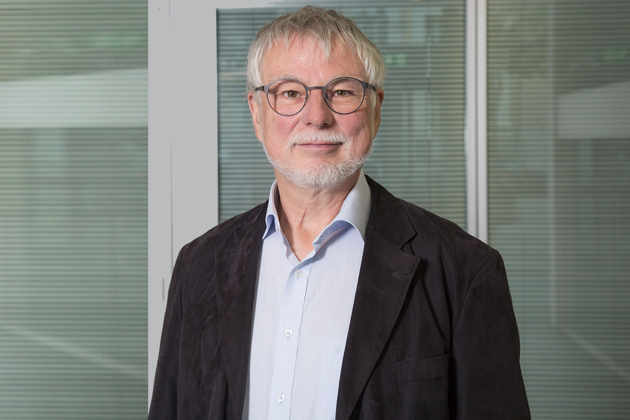 Portraitfoto - wenn Link vorhanden, führt dieser zur Website der Person