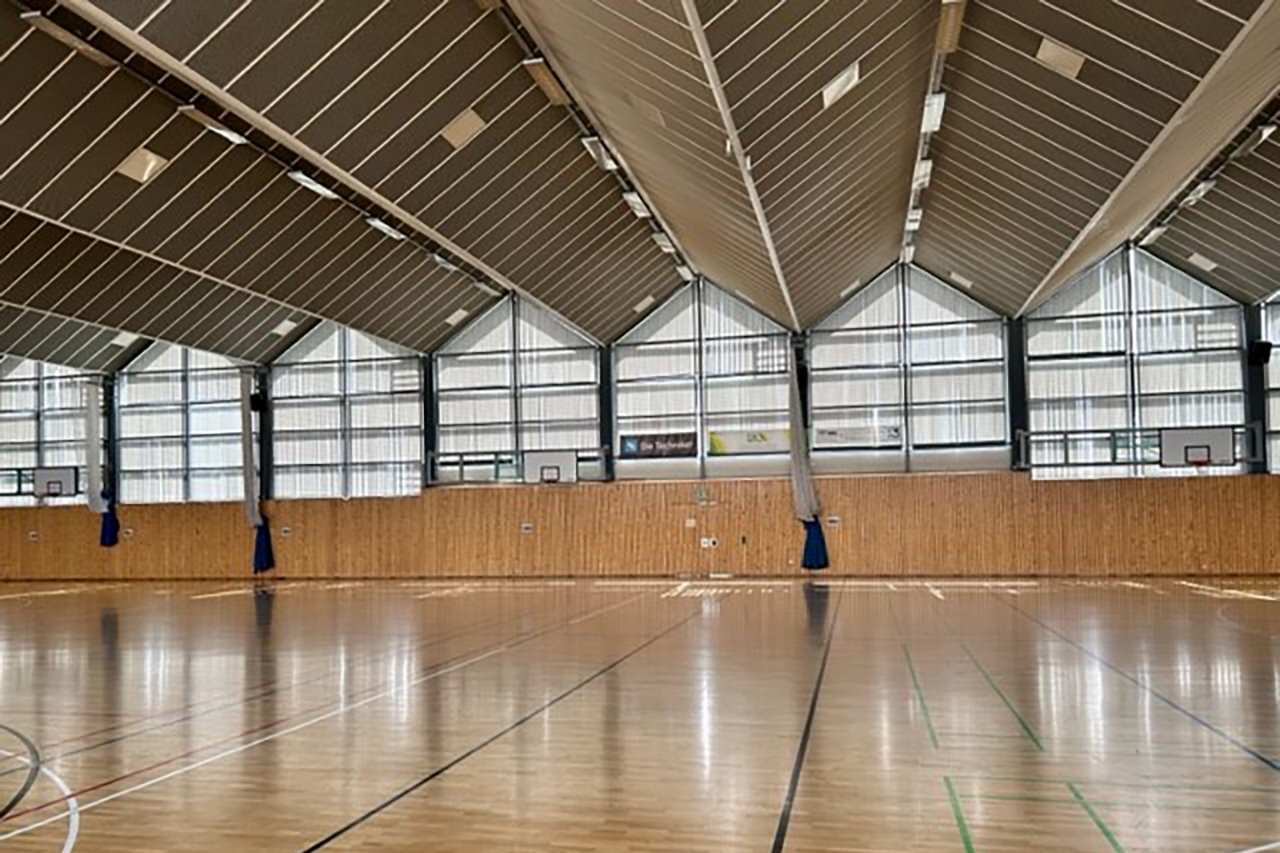 Foto Sporthalle HTWK Leipzig/bei Verlinkung führt Link zur Projektwebsite