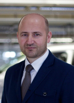 Bild: Prof. Zentner 250x300 Bild: Prof. Zentner 250x300